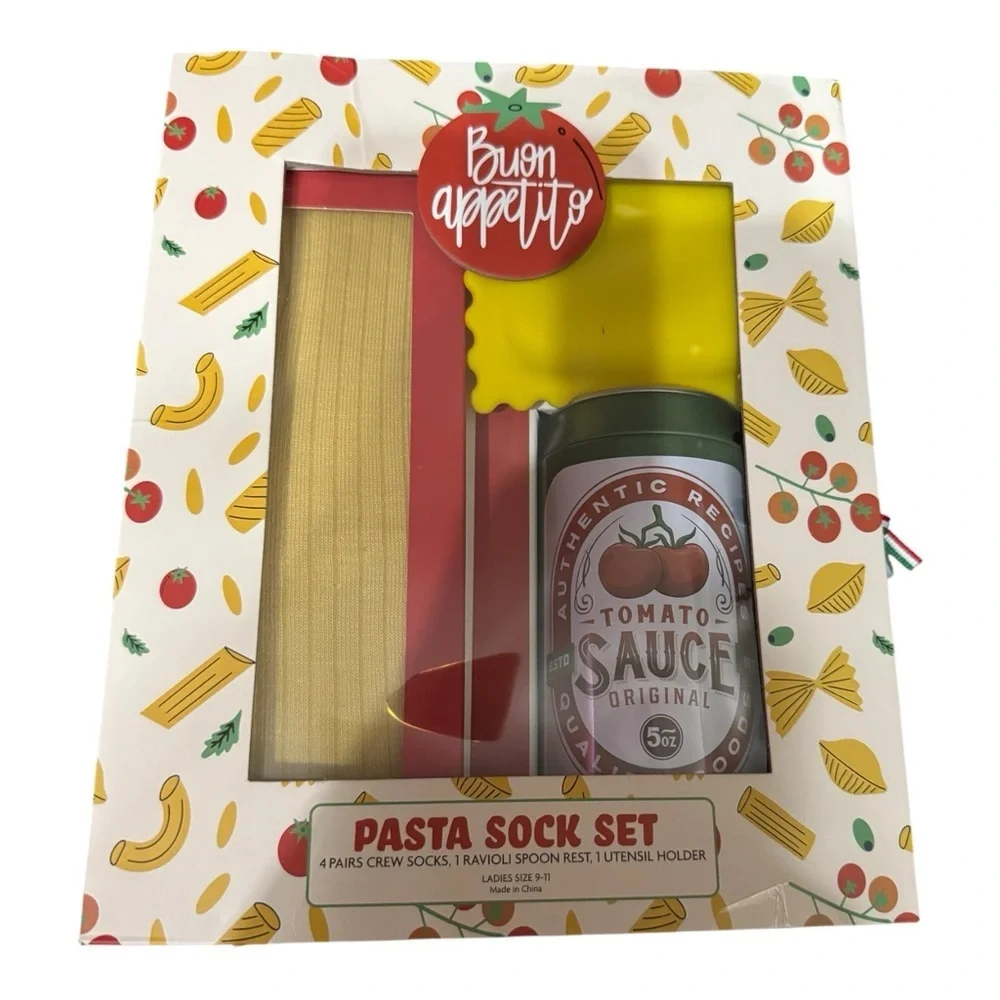Pasta Sock Set Gift Box | 4 Crew Socks + Ravioli Spoon Rest + Utensil Holder NEW