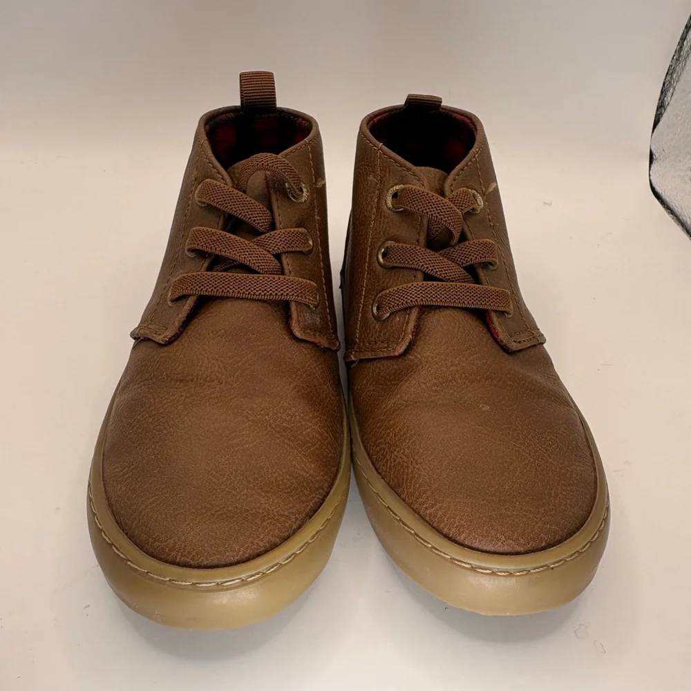 Boys Old Navy Brown Red Plaid Boots‎ Size 9 (Toddler Boy)
