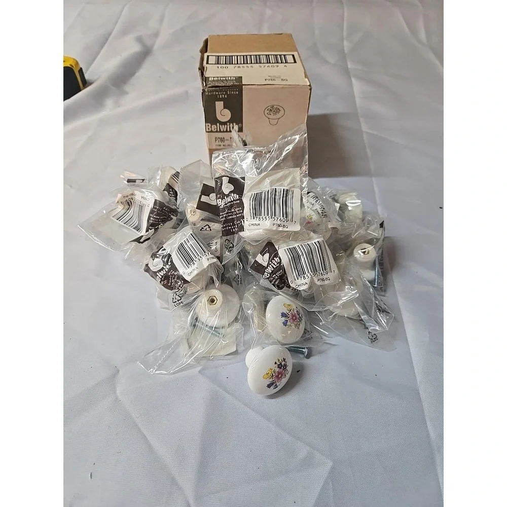Belwith box 25