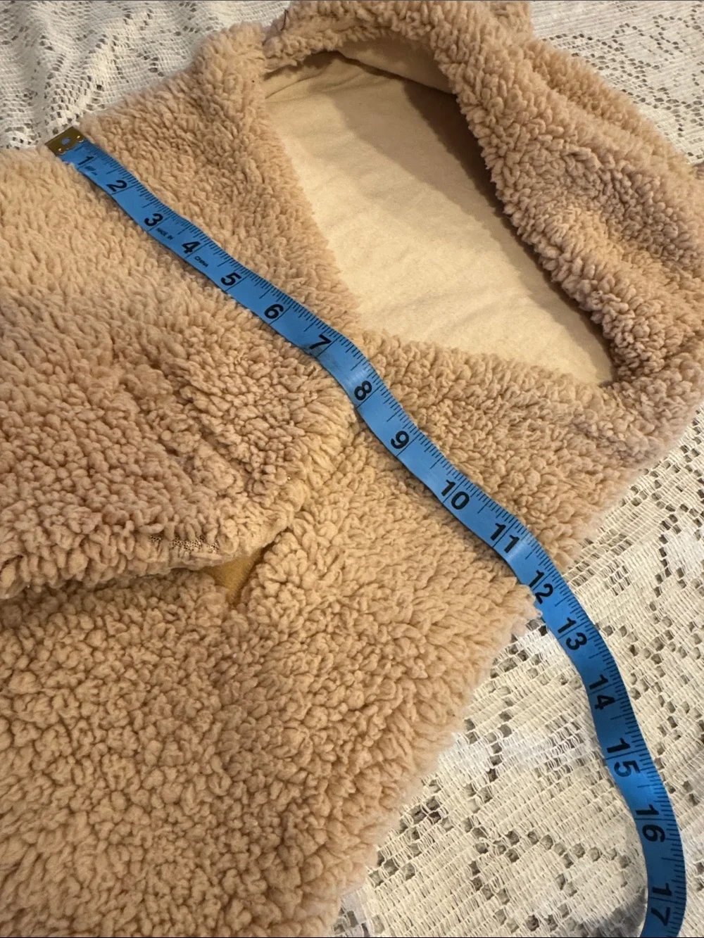 Larezz plush bear