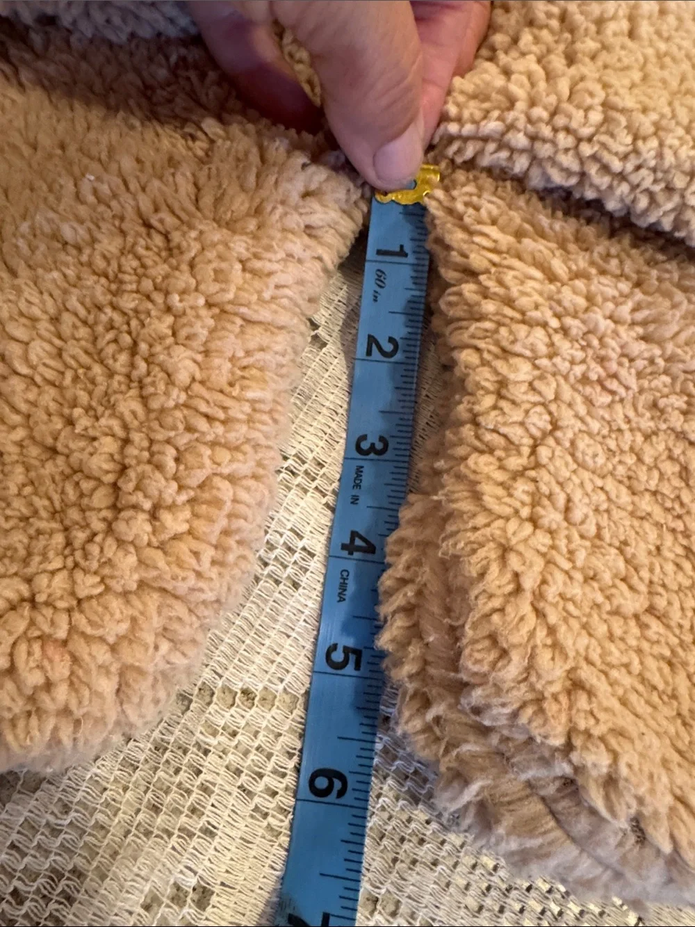 Larezz plush bear