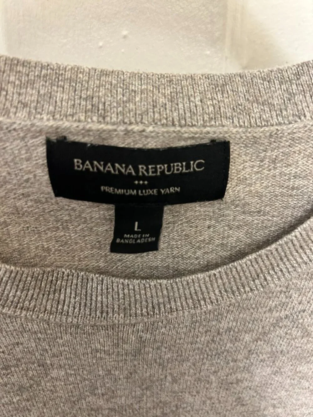 Banana Republic light material