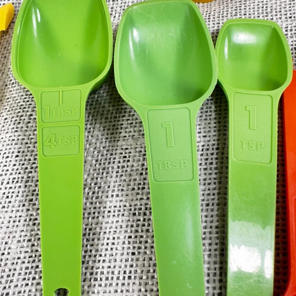 Tupperware vintage kitchen