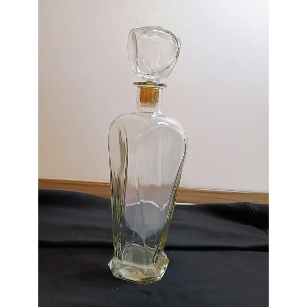 Clear Glass Decanter Bottle with Cork Stopper and‎ Unique Geometric Design