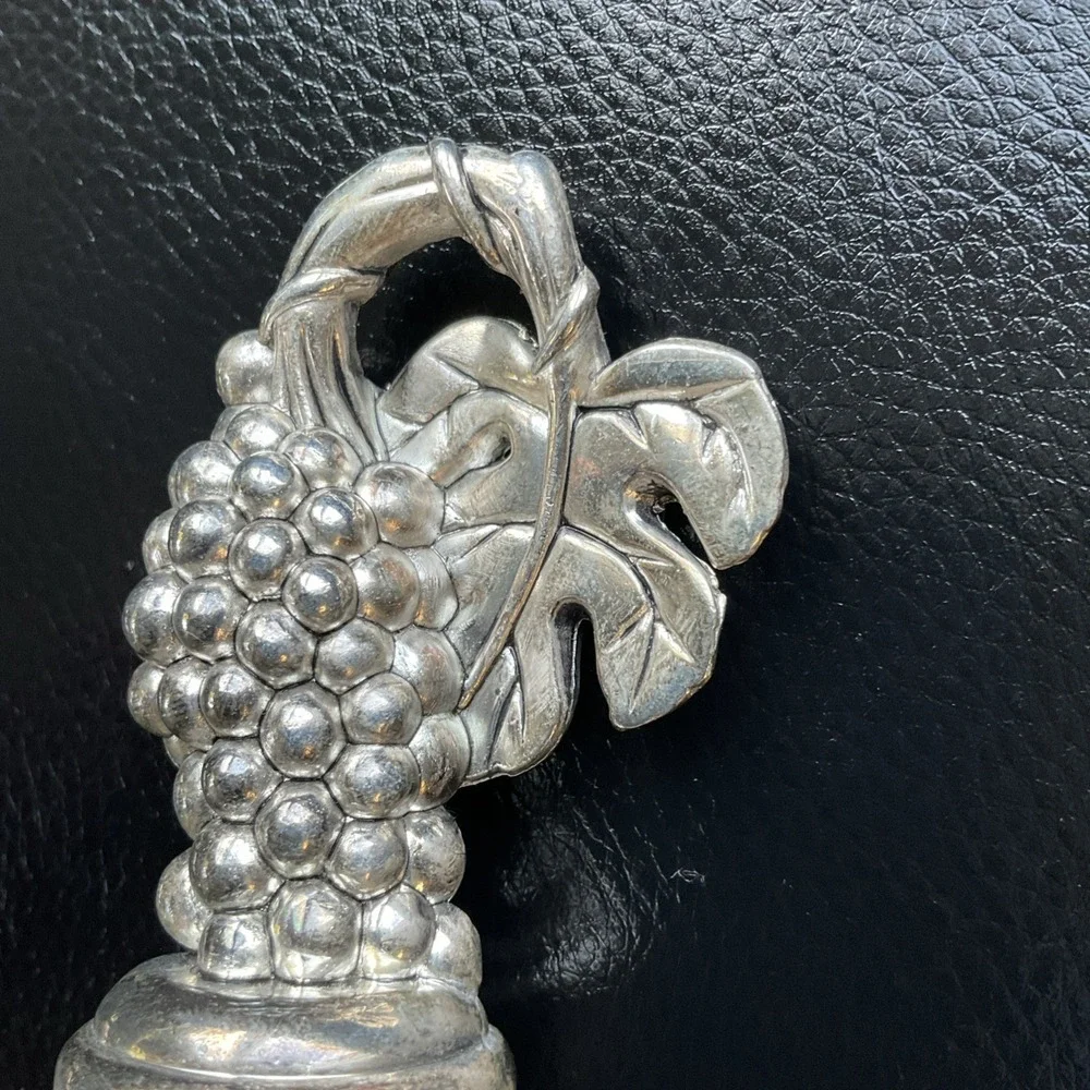 Vintage‎ Cork Bottle Stopper topper Ornate Grape Leaf beautiful MCM HTF Pewter