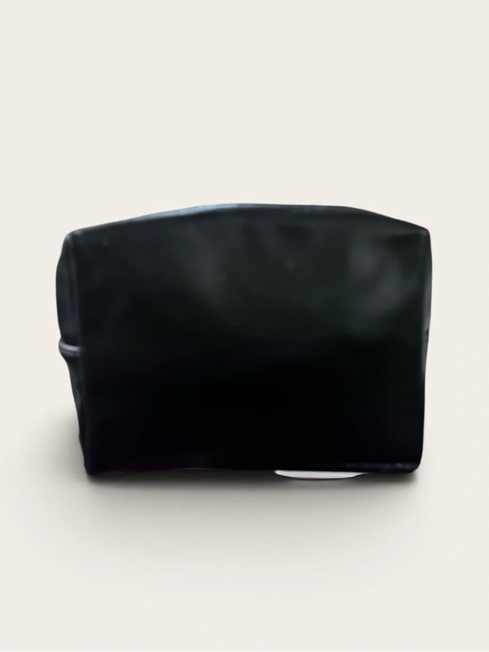 Yves Saint Laurent compact black