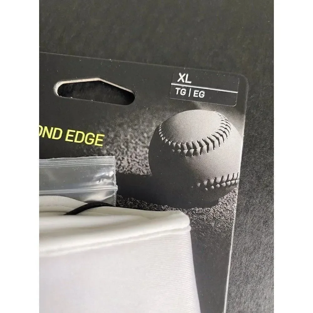 Nike hyperdiamond edge
