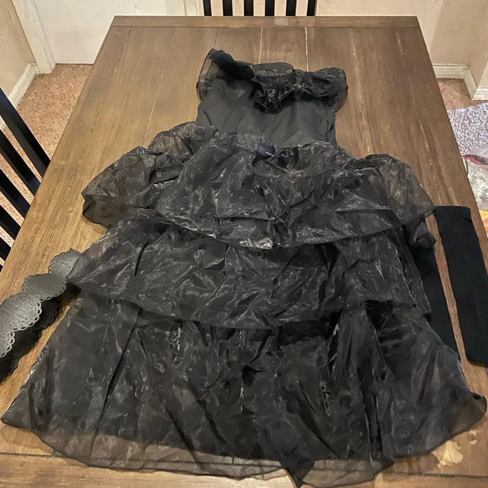 Amazon dramatic black
