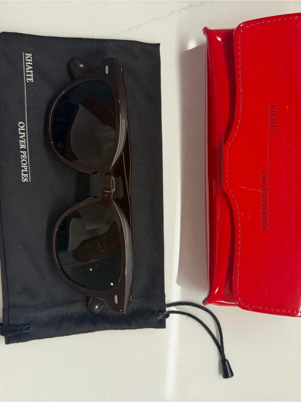 Oliver Peoples great lots