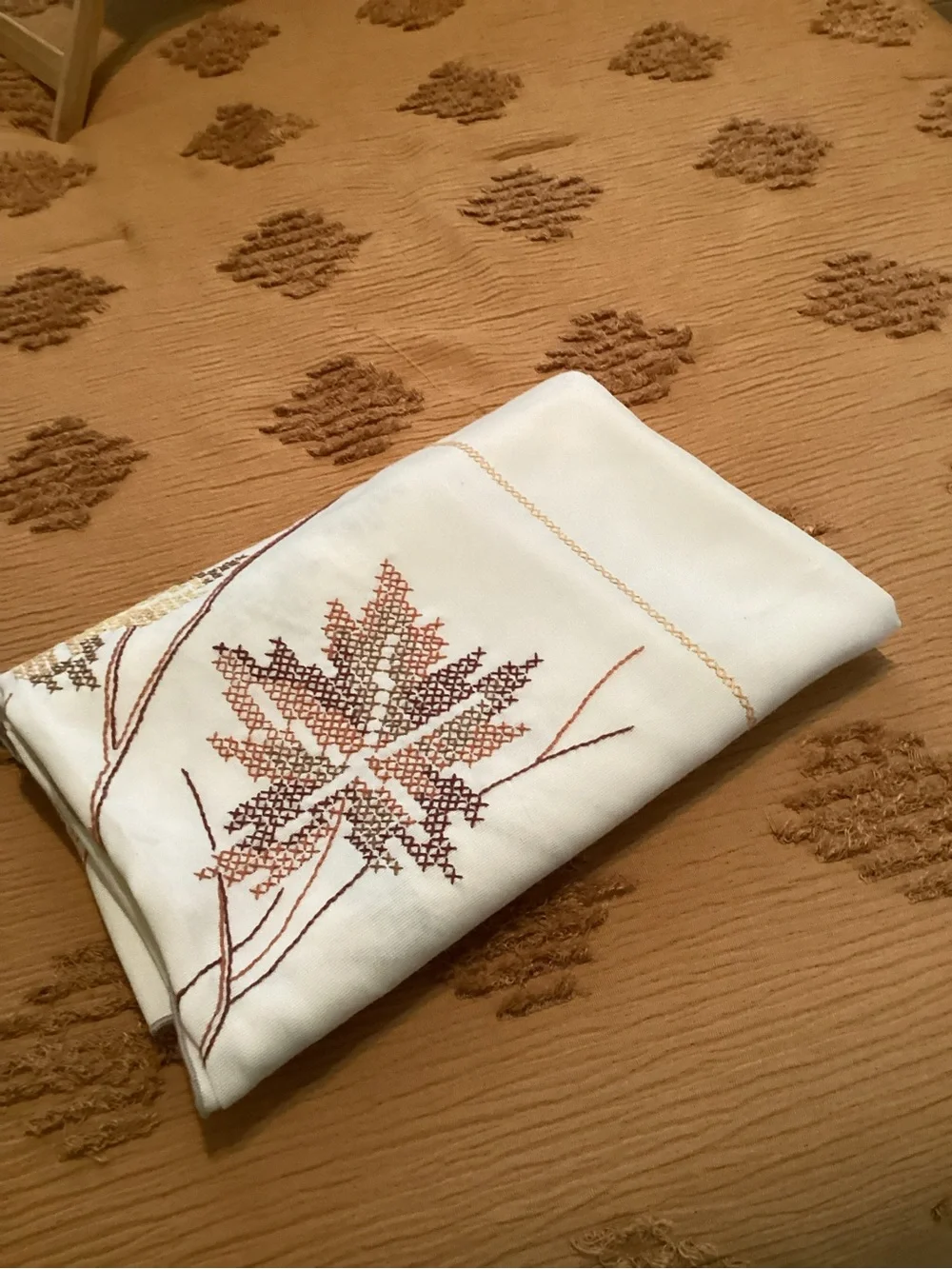 N/A classic embroidered