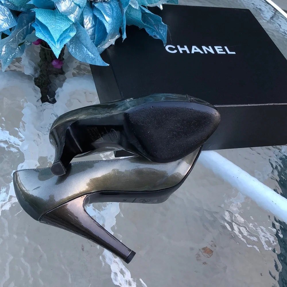 CHANEL very good
