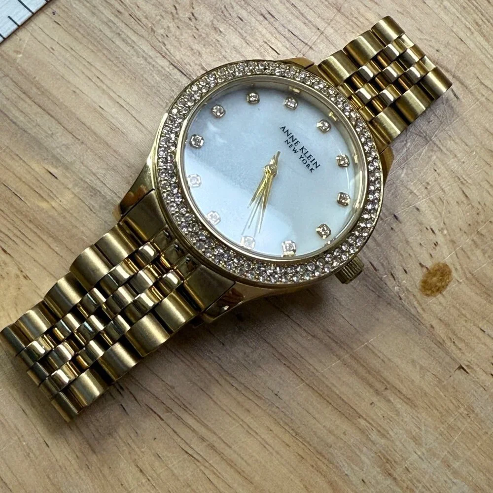 Anne Klein this anne
