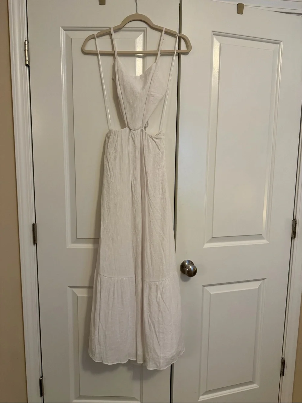 Abercrombie & Fitch Cream Maxi Dress with Spaghetti Straps