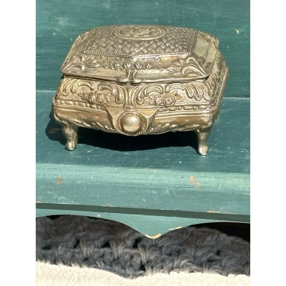 N/A silver metal