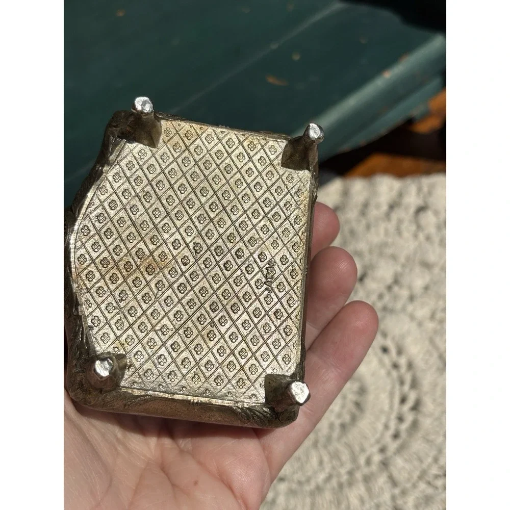 N/A silver metal