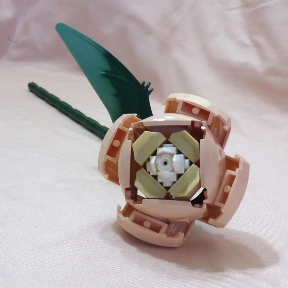 Lego botanical flowers