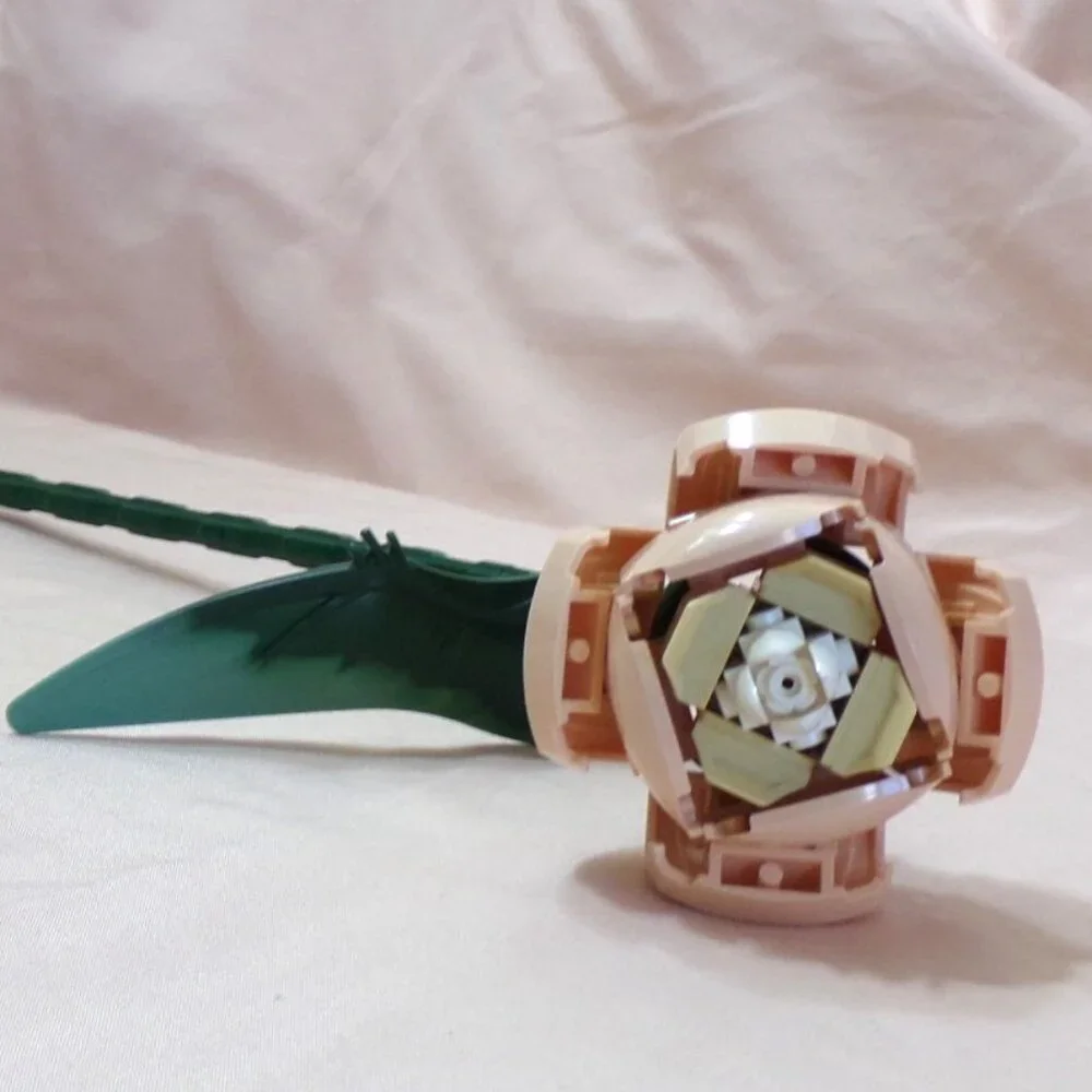 Lego botanical flowers