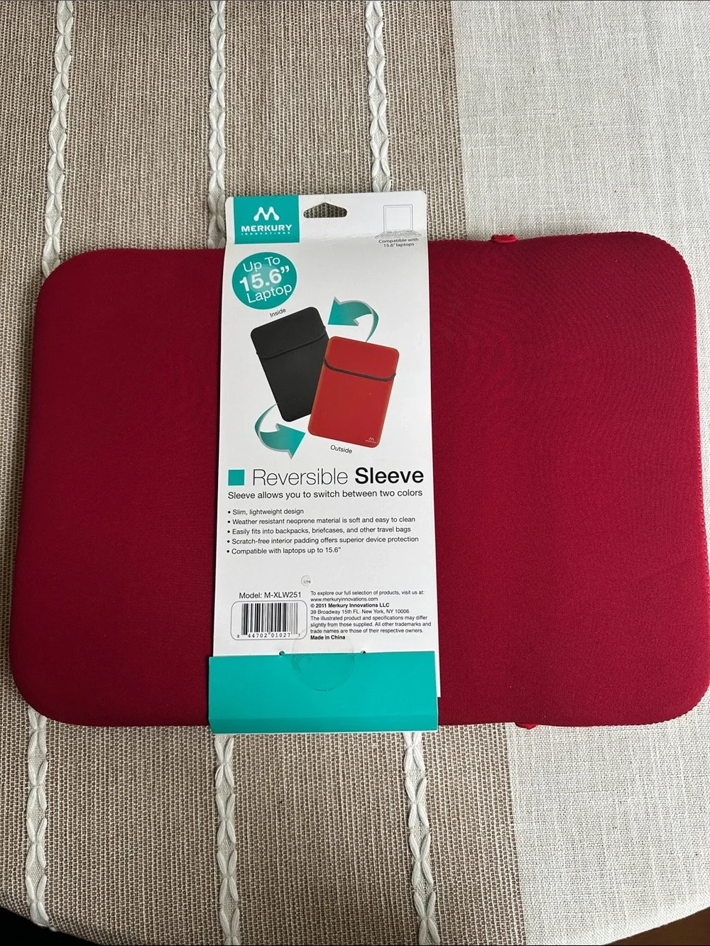 Merkury reversible neoprene