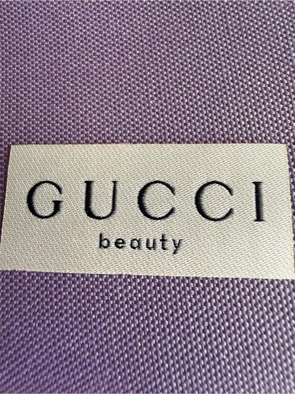 Gucci authentic beauty