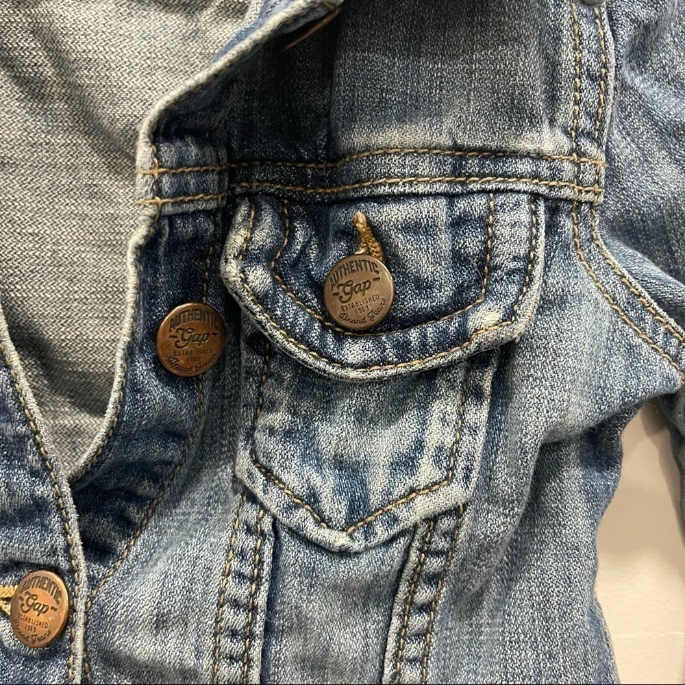 GAP kids distressed