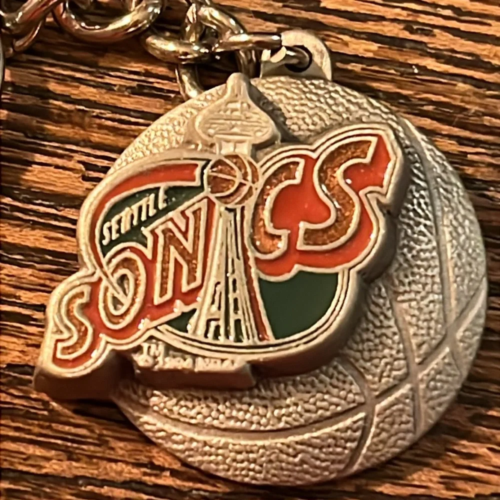 NBA metal keychain