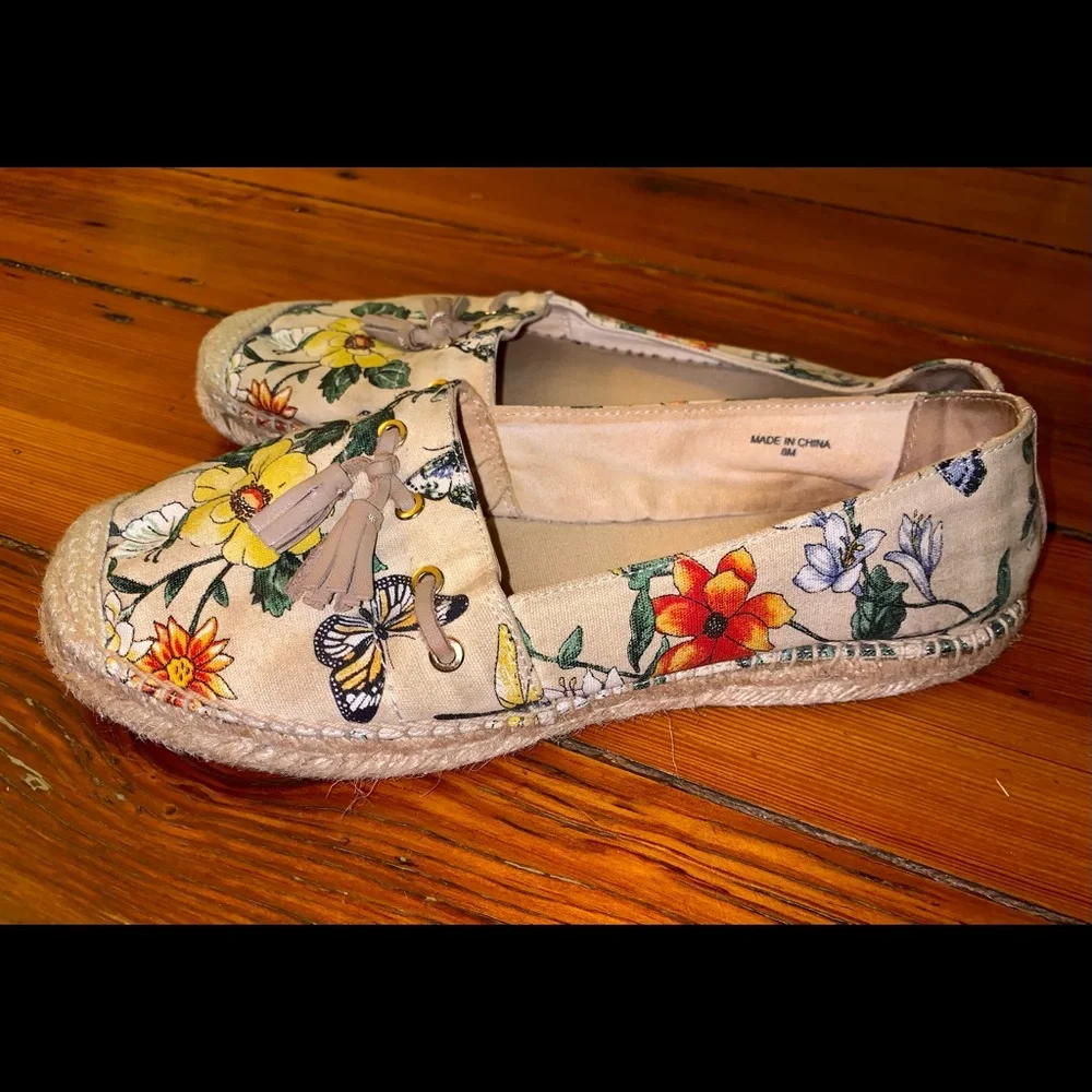 Floral Canvas Espadrille Slip-On Shoes - Beige