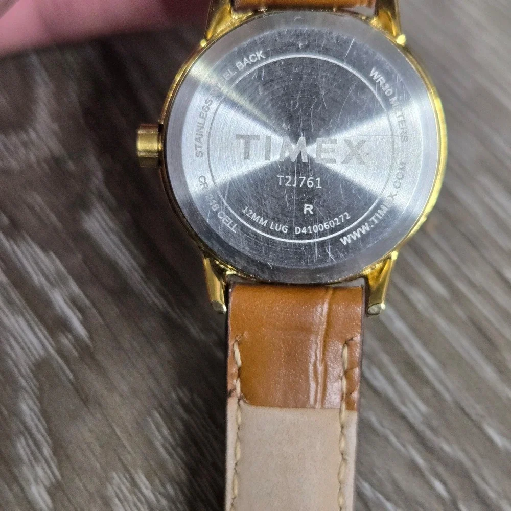 Timex fits wrists