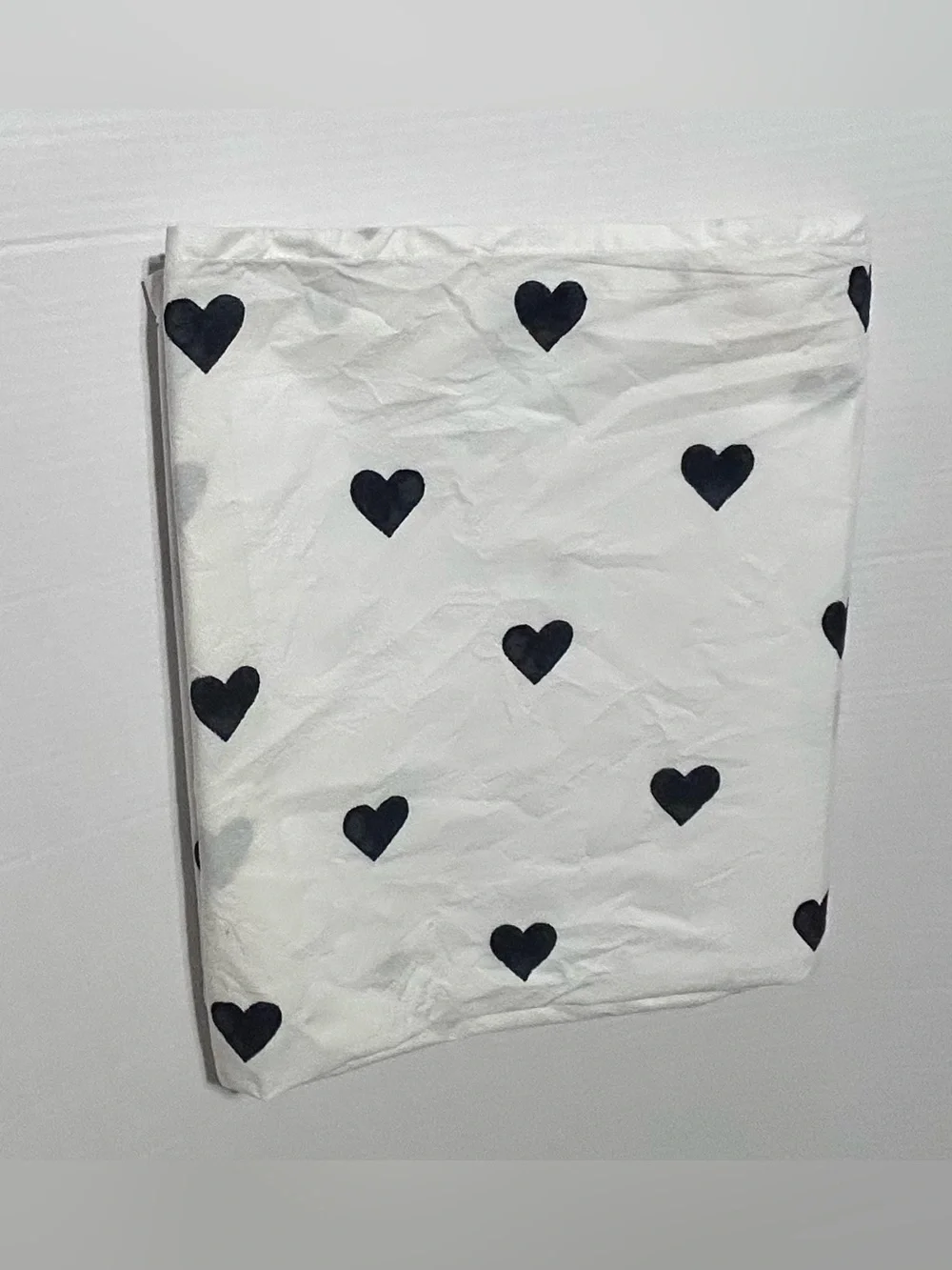Pottery Barn Teen Emily & Meritt Black Hearts XL Twin Flat Sheet