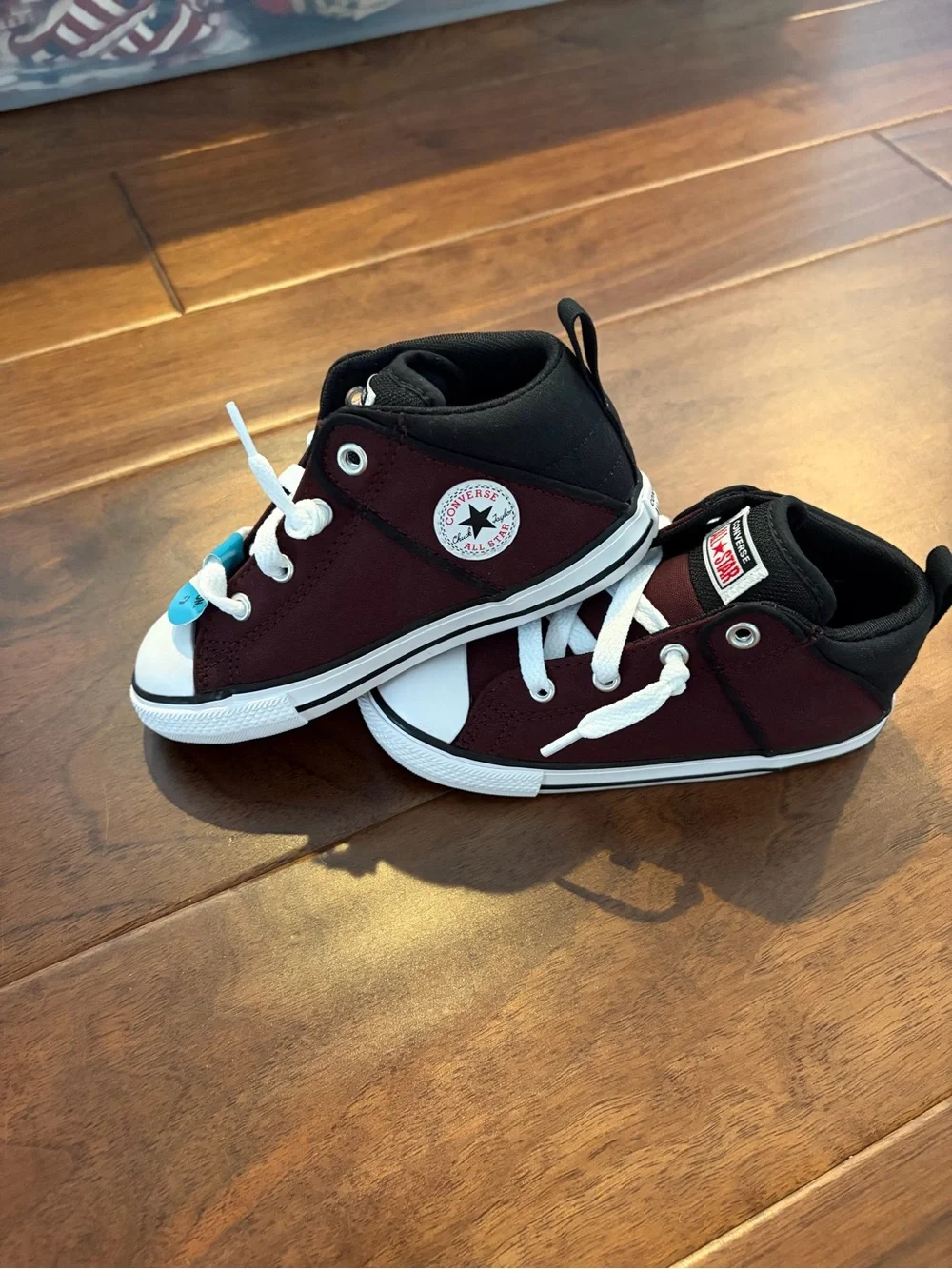 Converse kids high