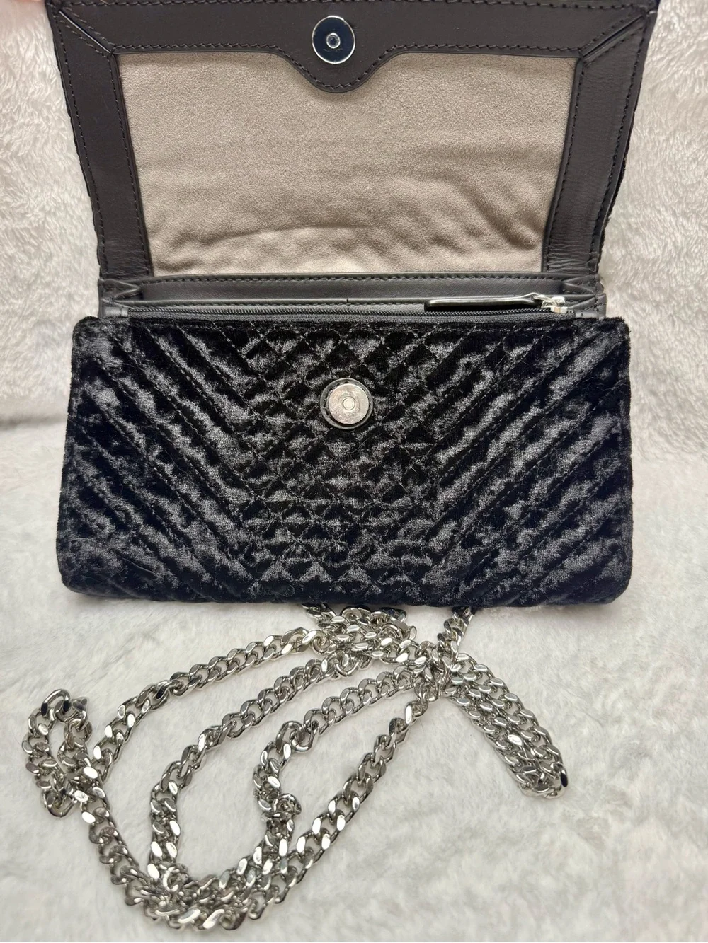 Vince Camuto fayne bag clutch