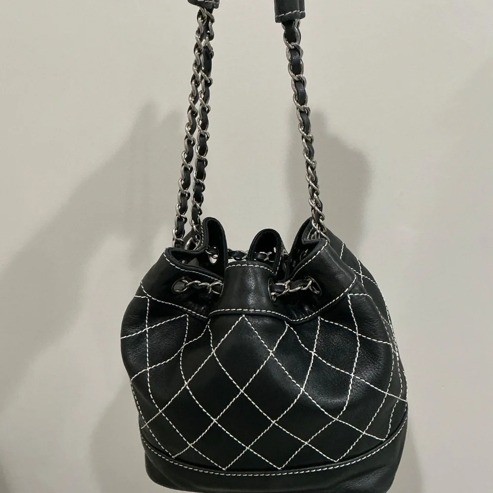 CHANEL classic bucket