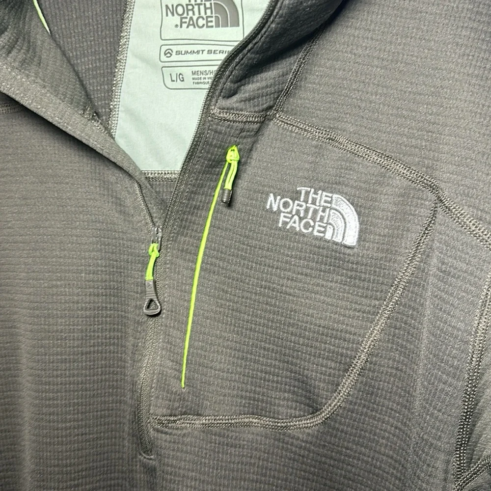 The North Face 25” pit