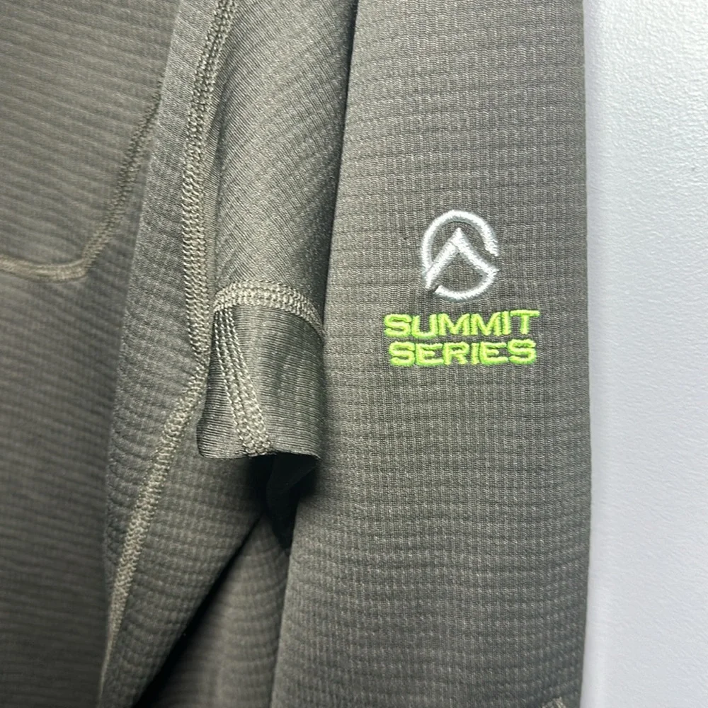 The North Face 25” pit