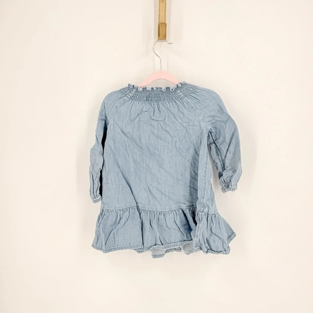 Old Navy charming light