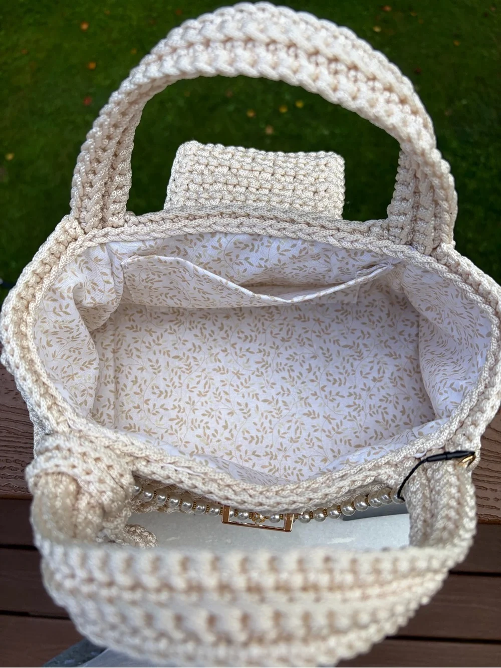 N/A cream crochet