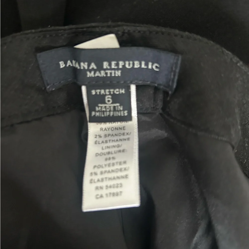 Banana Republic business pair banana