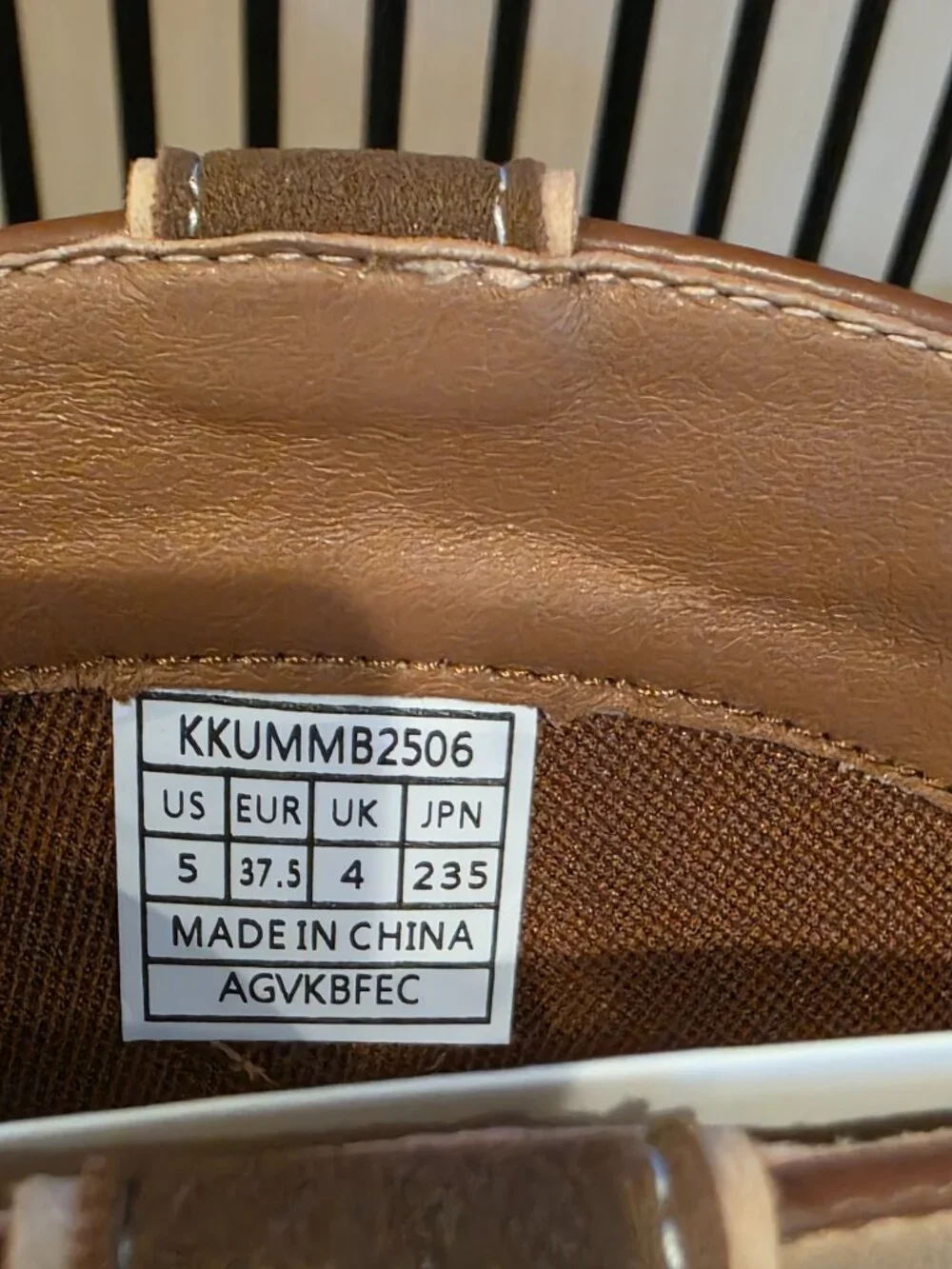 Dream Pairs brand new