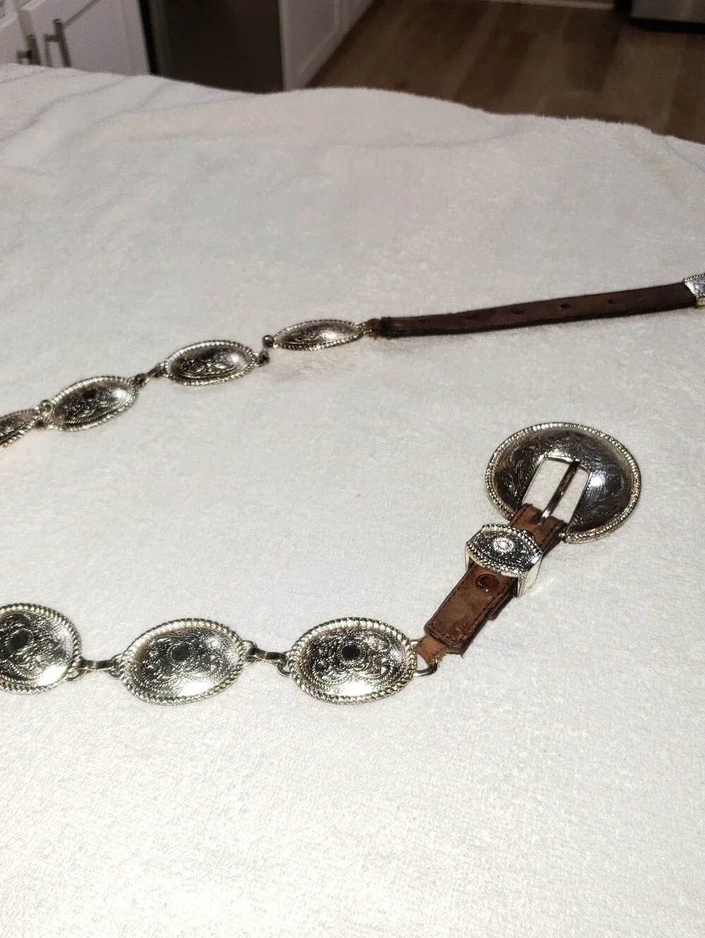 Tony Lama silver oval