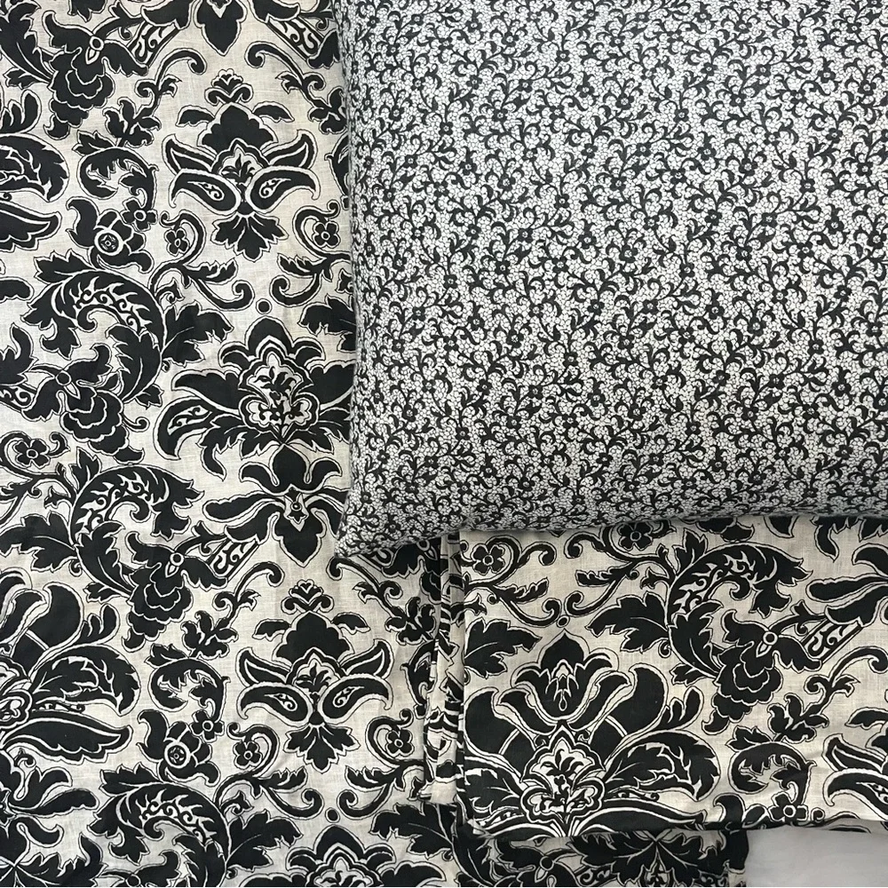 Ethan Allen,  100% linen,Elegant Black and White Floral Bedding Set