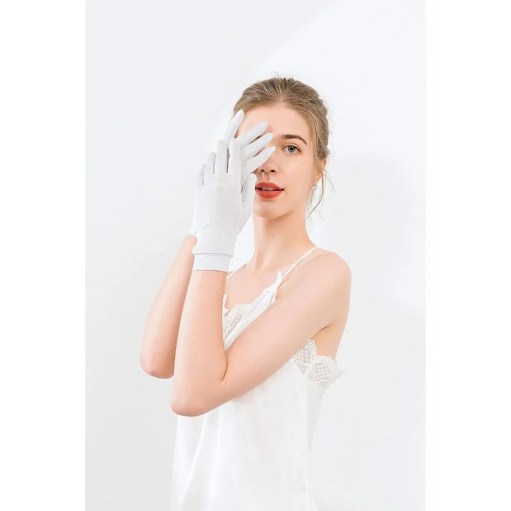 N/A feature silk