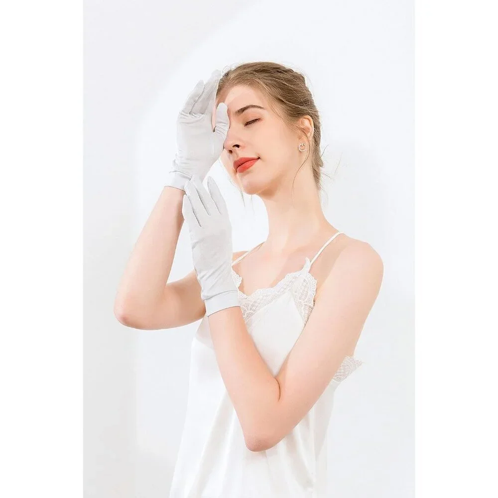 N/A feature silk