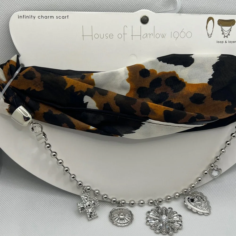 House of Harlow 1960 Infinity Charm Scarf - Leopard Animal Print