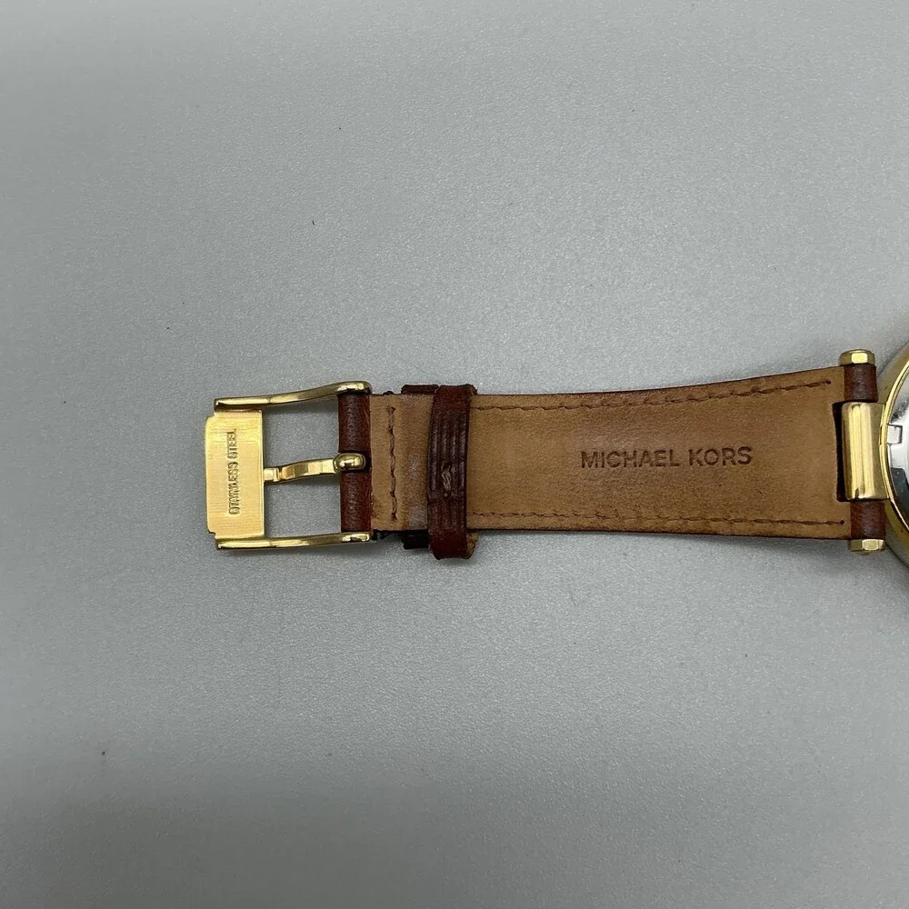 Michael Kors see photos