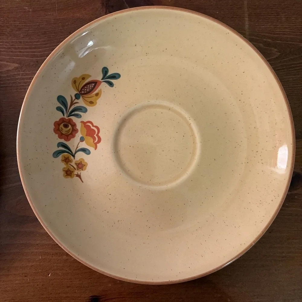 SET OF 4 VTG TAYLOR SMITH & TAYLOR REVEILLE ROOSTER SAUCERS‎