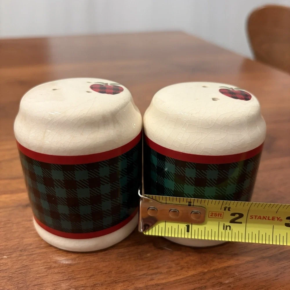 Ingleman Design, Inc. features country shakers