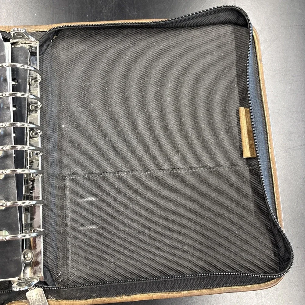 Franklin Covey trim leather