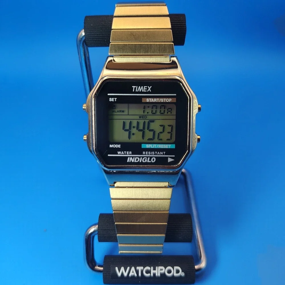 Vintage‎ 2010 Timex Indiglo TW5 38mm Mens Digital Sports Watch Triple GOLD Retro