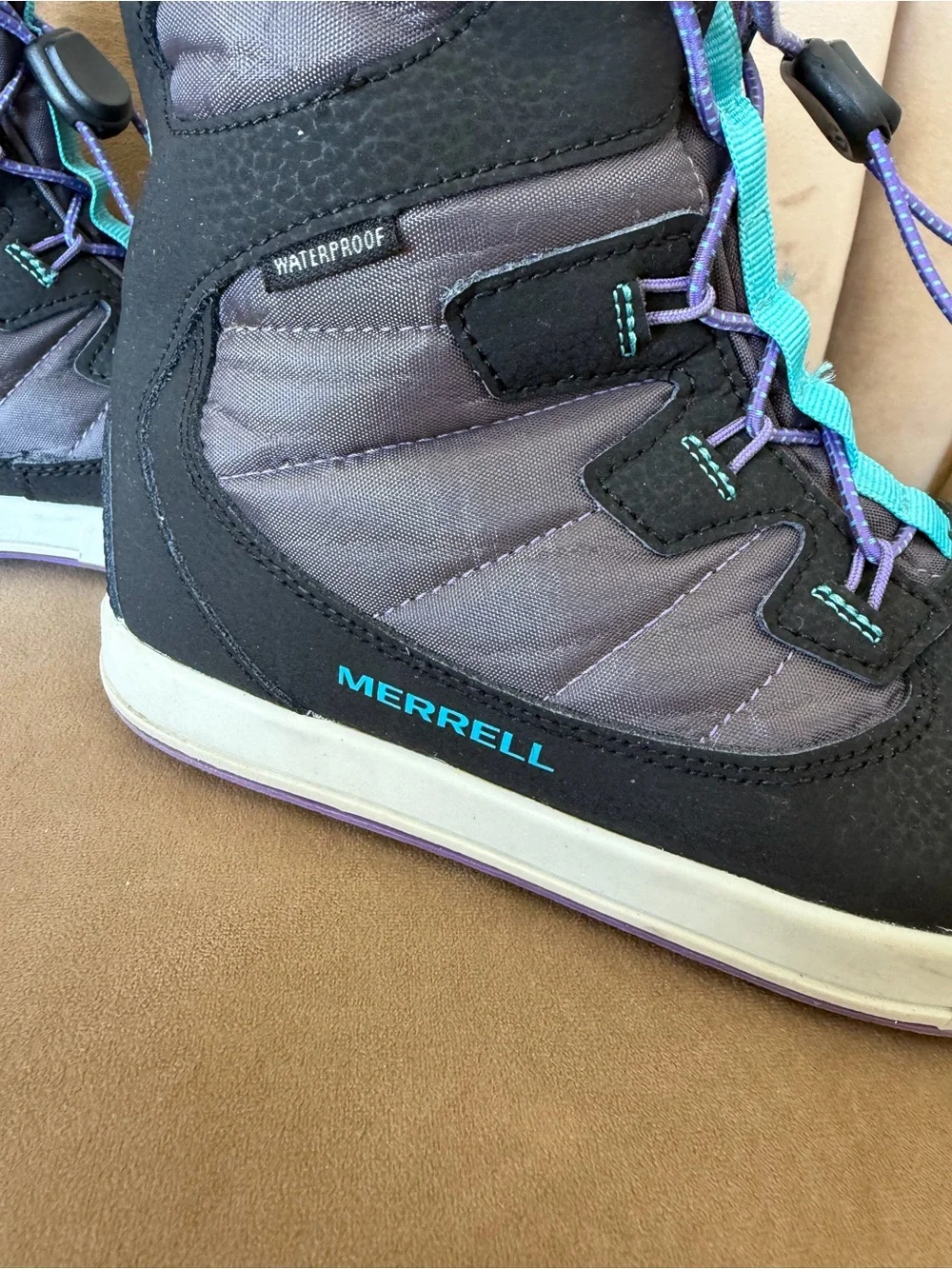 Merrell stay warm