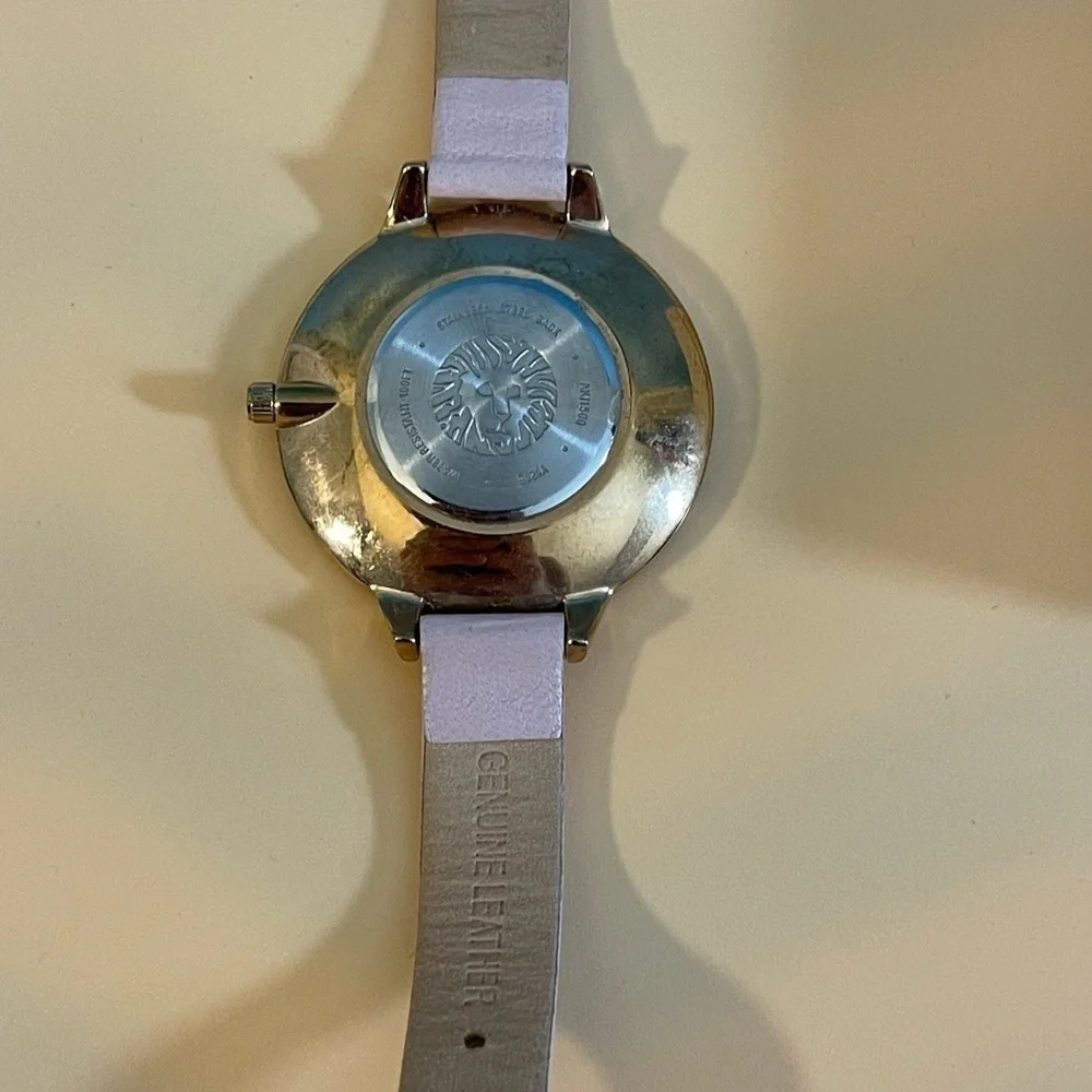 Anne Klein anne klein