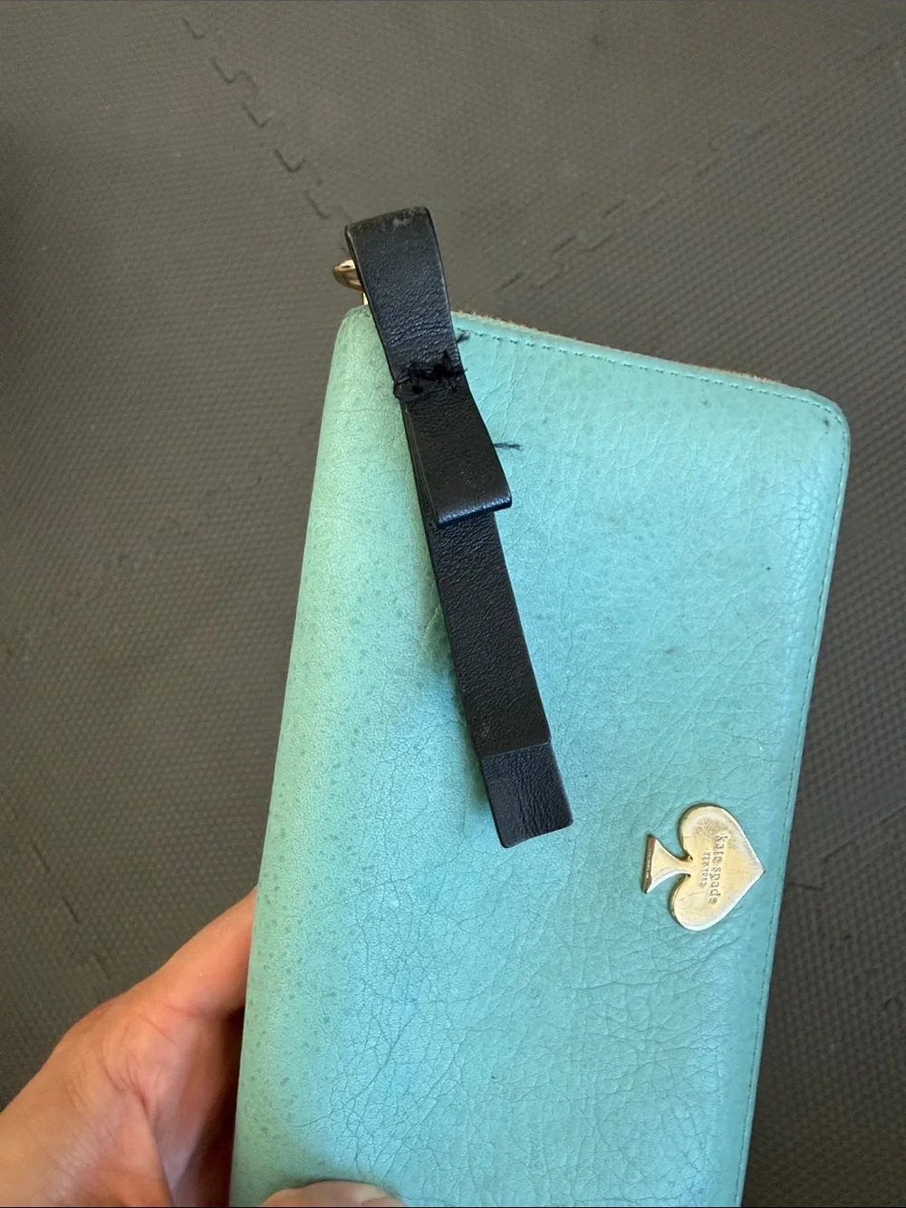 kate spade zip around